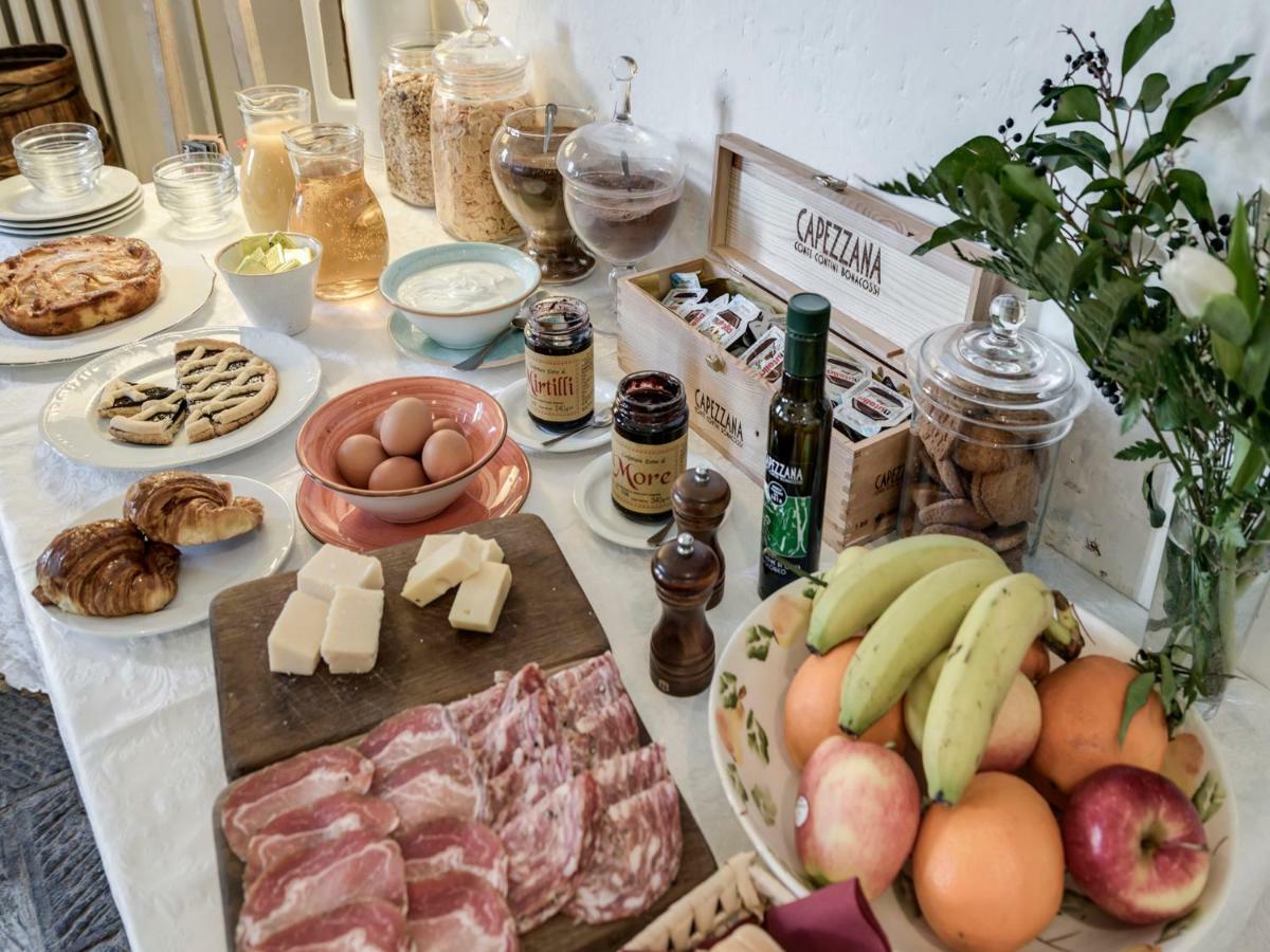 Tenuta Di Capezzana Bed & Breakfast Seano Bagian luar foto