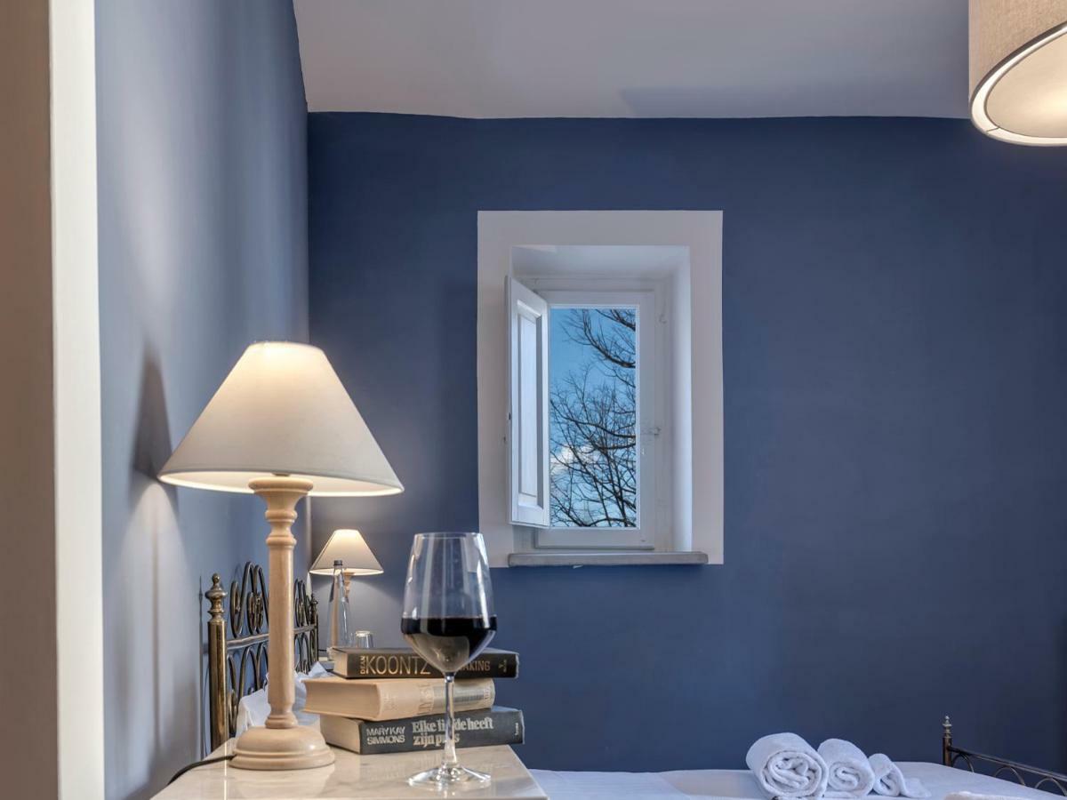 Tenuta Di Capezzana Bed & Breakfast Seano Bagian luar foto